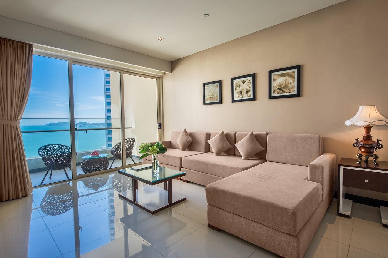 Luxury Sea View Apartment Nha Trang Exteriör bild